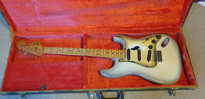 1977 Fender Stratocaster Antique Blue