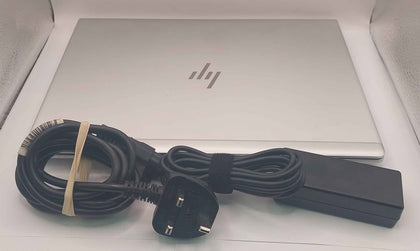 HP 735 G5 ryzen 5 2500U 8GB Ram 256GB ssd 13