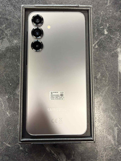 Samsung Galaxy S25+ - Unlocked / 512GB - Like New Condition