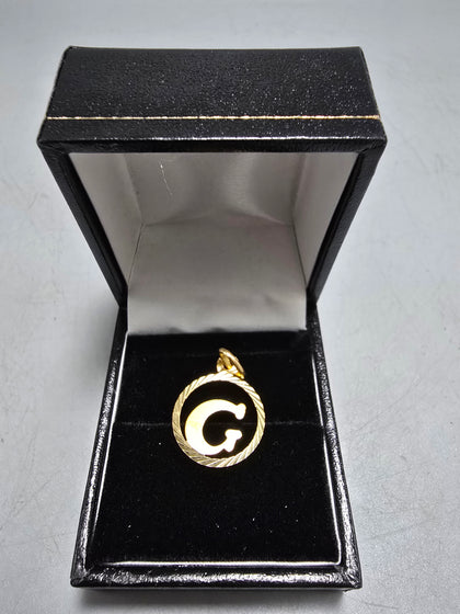 18ct Gold Initial G Charm/Pendant 750 1,7G