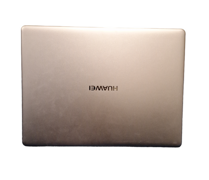 Huawei MateBook X - Intel Core i5-7200U - 8GB RAM - 256GB SSD.