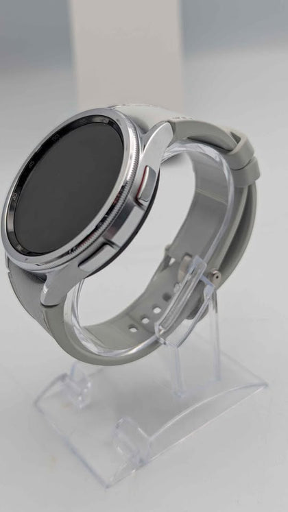 Samsung Galaxy Watch 6 Classic - 47mm - SM-R975 - 4G - Boxed With Charger (Excellent Condition)
