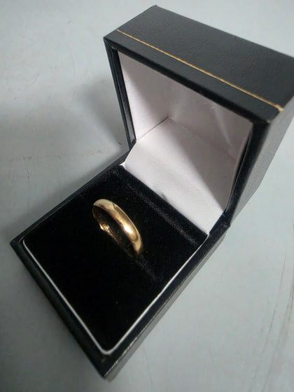 9CT Gold Wedding Band 1.9G 375 HM Size P