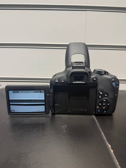 ** SALE ** Canon EOS 800D 24.2 MP SLR Camera - Black (Kit with EF-S 18-55mm lens)