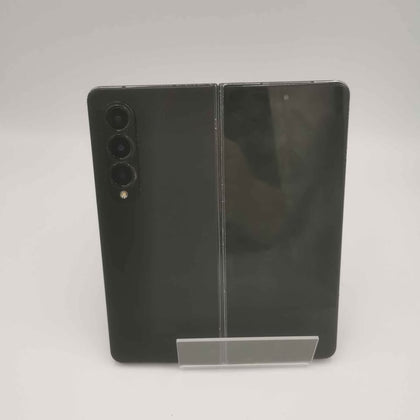 Samsung Galaxy Z Fold4 - 256 GB, Phantom Black-ITEM HAS SCRATCHES ON SIDE AND HINGE DOES NOT LIE FULLY FLAT