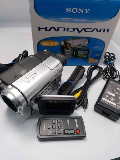 SONY HI-8 CAMCORDER TAPE VIDEO CAMERA CCD-TRV238E HANDYCAM BOXED