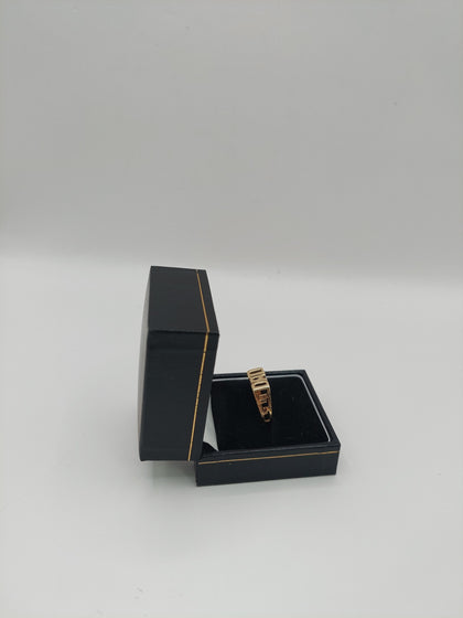 9k Gold Ring DAD 2.7G weight Size T Hallmarked(375)&Tested