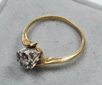 9ct gold diamond ring 0.15ct Q