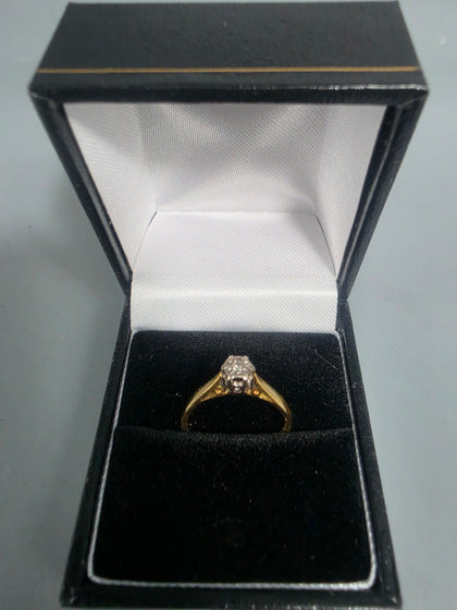 18CT Gold Ring 2.5G HM 375 Size M With Stone