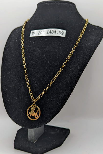 375 HALLMARKED YELLOW GOLD 9CT PENDANT ON HOOP CHAIN, 20