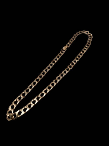 9ct Yellow Gold Flat Patterned Curb Chain Necklace - 35.50 Grams - 22