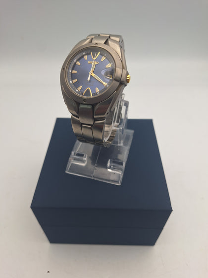 Seiko titanium perpetual calendar quartz men's watch with new seiko battery and calibration.