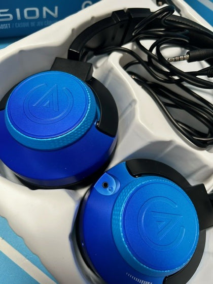 PowerA Sapphire Fade Fusion Wired Gaming Headset.