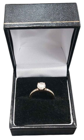 9ct yellow gold engagement ring with white stones 1.6g Boxed size K hallmarked
