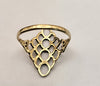 9CT - Yellow Gold Geometric Lattice Shield Ring - 1.87g - P