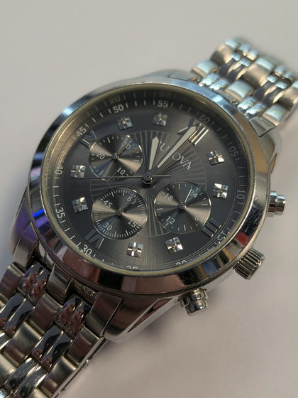 Bulova Mens Diamond Watch - Boxed