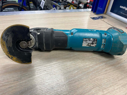* Makita dtm51z 18V Multi Tool