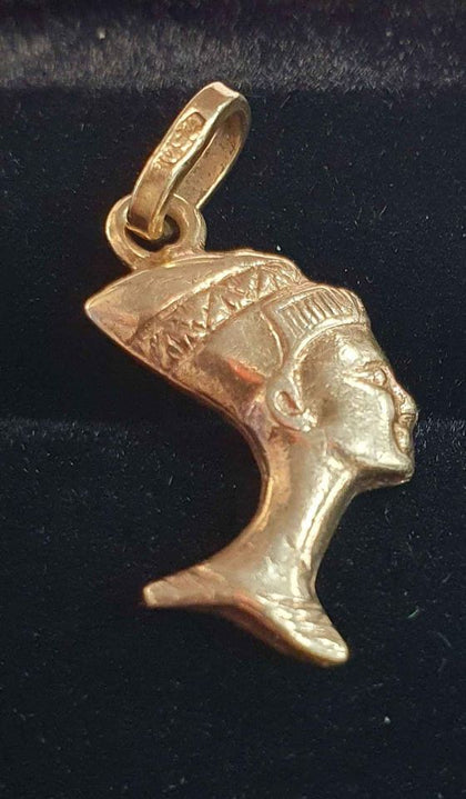 18ct Yellow Gold Nefertiti Pendant - 1.44g - 15mm