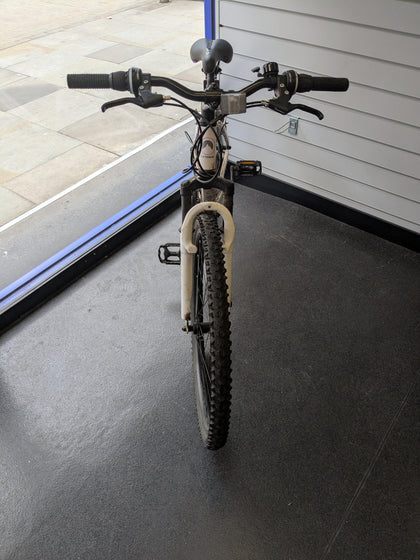 Cross FXX 900 Bike