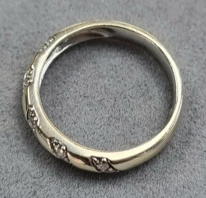 9ct White Gold Diamond Ring  size L