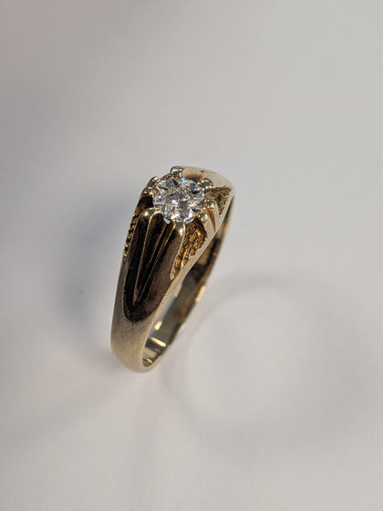 9ct Diamond Ring Size R