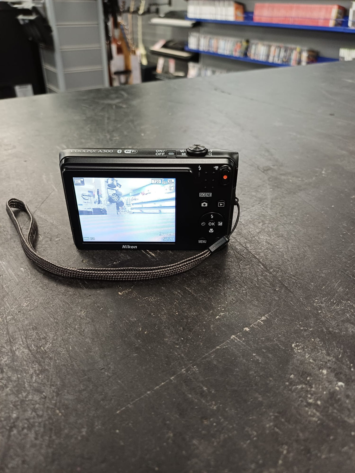 Nikon Coolpix A300 | Cash Generator