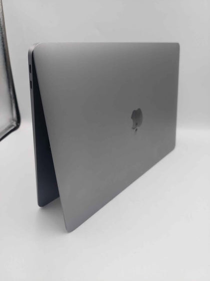 Macbook Air 8,1, i5-8210Y, 8GB Ram, 128GB SSD, 13