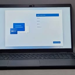 Dell 3550/i5-1335U/16GB RAM/512GB SSD/15