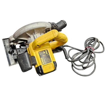 DeWalt DWE560 Corded Circular Saw - Unboxed
