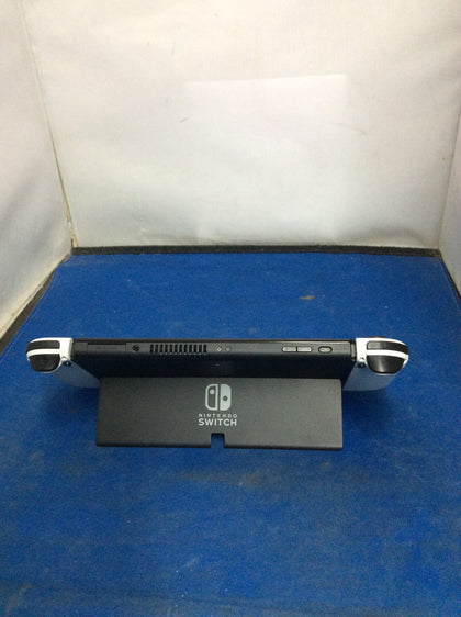 Nintendo Switch Oled + Case