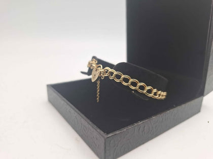 Vintage 9ct Yellow Gold Ladies Curb Bracelet With Heart Clasp - 7.5