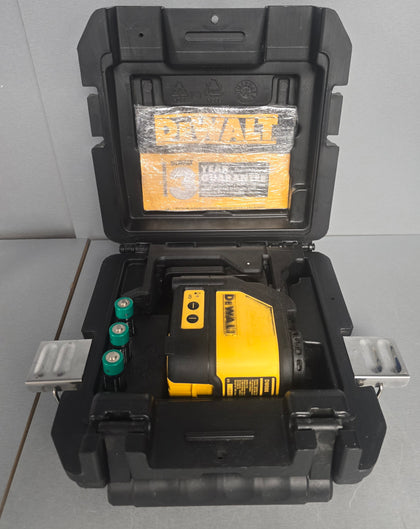 DEWALT DW088K-XJ Red Self-Levelling Cross-Line Laser Level