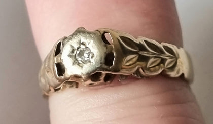 9ct Gold Diamond Ring Size K