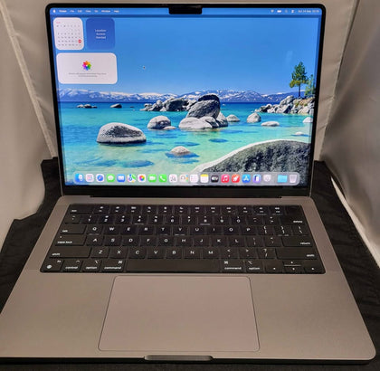 MacBook Pro 15,3 - M3 - (8-CPU 10-GPU) - 8GB Ram - 1TB SSD - 14