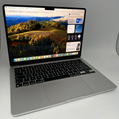 Apple MacBook Air 13 inch 13.6