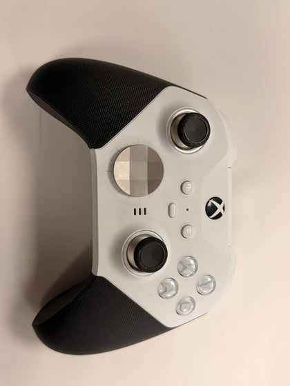 xbox elite series 2 controller boxed