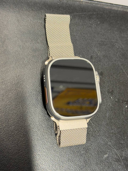 ** CHRISTMAS SALE ** Apple Watch Ultra 2 49mm Titanium Case (GPS + CEL) LTE