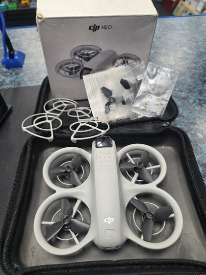 dji neo drone