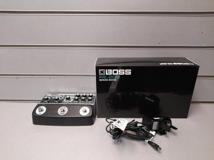 Boss RE-202 Space Echo Pedal Boxed