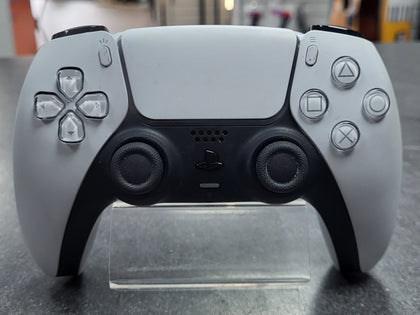 PS5 Official DualSense Controller White.
