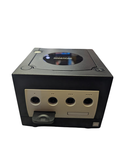 Nintendo GameCube With 2 Controllers