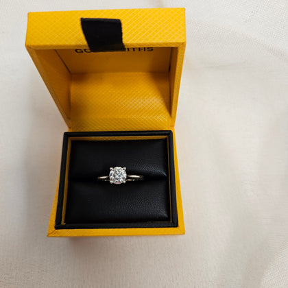 Platinum 0.70ct Solitaire Diamond Engagement Ring