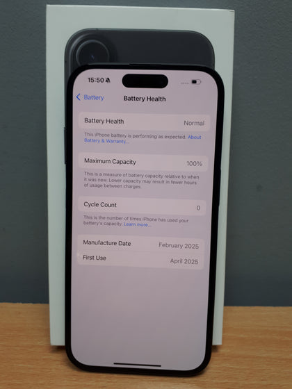 Apple iPhone 16 - 128GB - Black