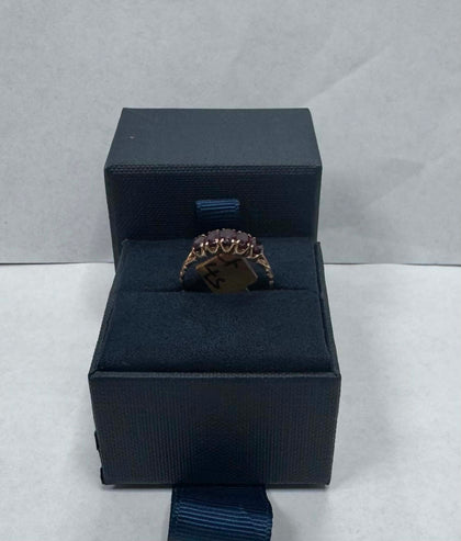 2.4g 9ct Gold Oval Channel set Purple stone Ring - Size O - **Hallmarked**