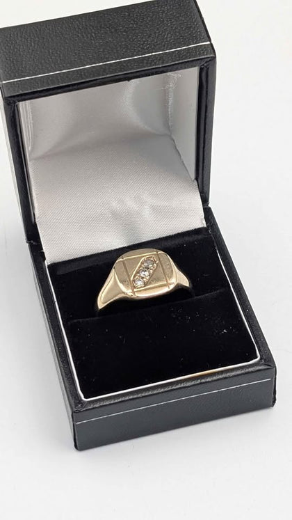 **20% OFF** 9ct Yellow Gold Mens Signet Ring With Set Of CZ Stones - 5.89 Grams - Size U