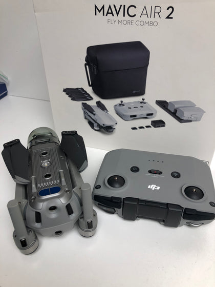 DJI Mavic Air 2 Fly More Combo - Drone Quadcopter UAV with 48MP Camera 4K Video 8K hyperlapse 1/2