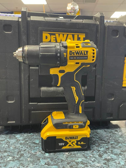 DeWalt Tool Bundle - Hammer Drill + Oscillating Multi Tool
