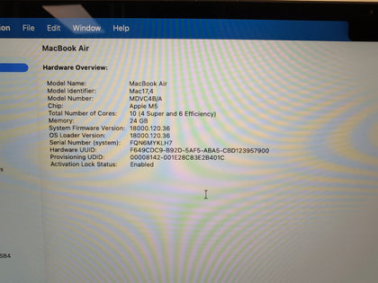 Apple MacBook Air 15.3
