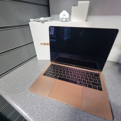 Apple Macbook Air 2018.