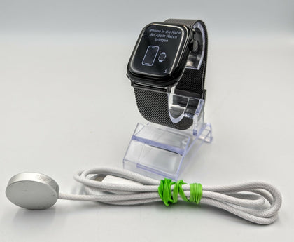 Watch Series 11 (Cel) STRAP, Jet Black Aluminium, 42mm, With Charger